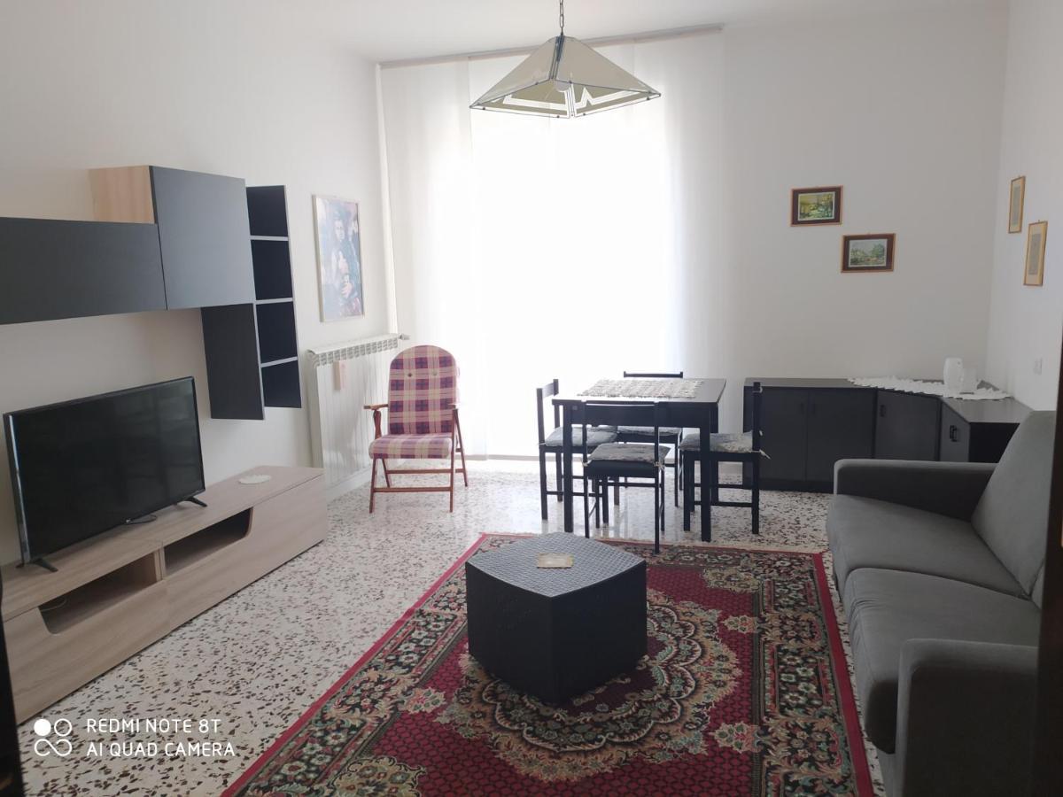 Ferienwohnung Al Cinema Scerni Exterior foto