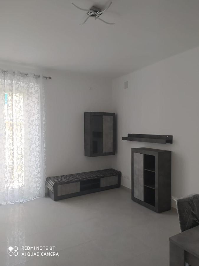 Ferienwohnung Al Cinema Scerni Exterior foto